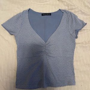 Brandy Melville blue and white small top